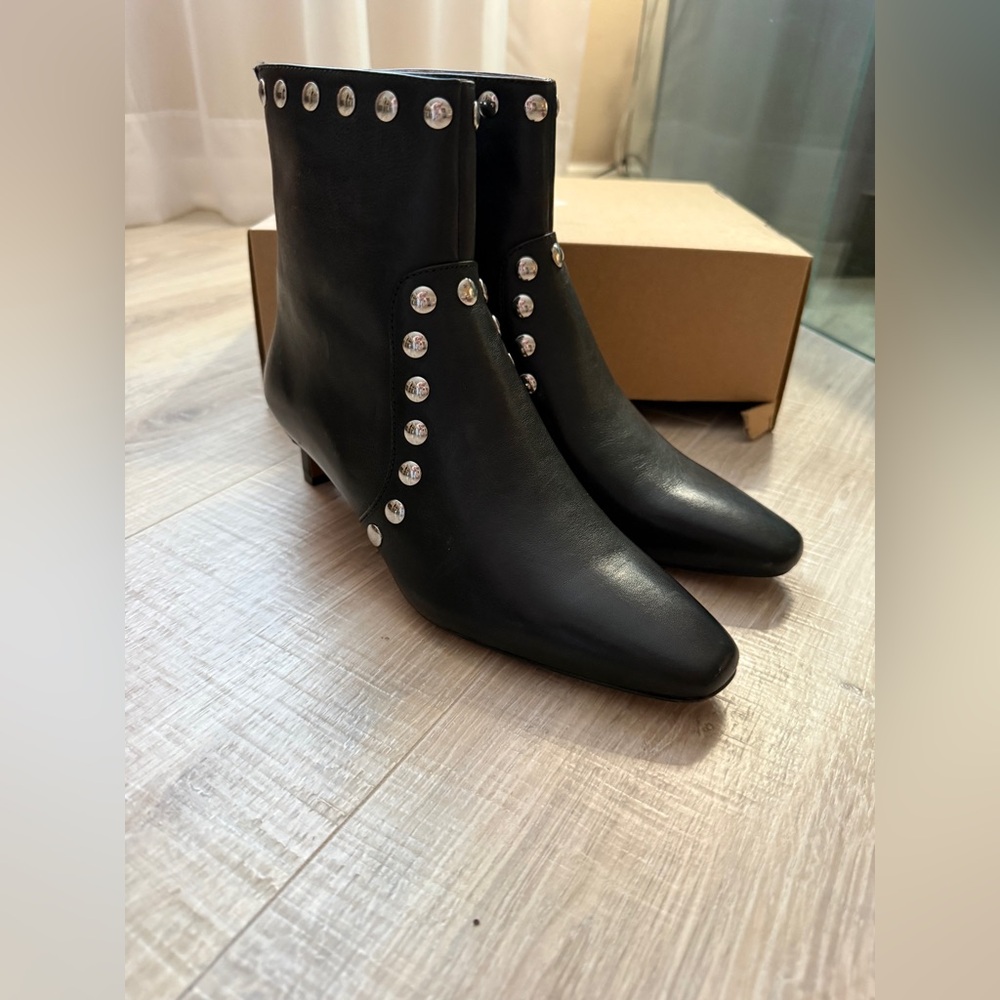 Madewell leather Elegant Black Studded Women's Boots size 7